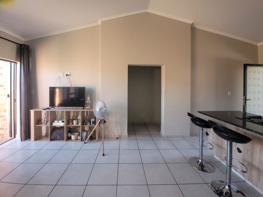2 Bedroom Property for Sale in Van Der Hoff Park North West